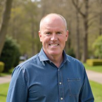 Right Hand Side Employee Bob Smith's profile photo