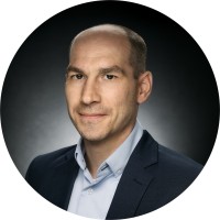 Johannes Ellinger Email