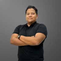 Aarón López Email