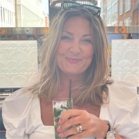 Julie Cauchi's profile photo