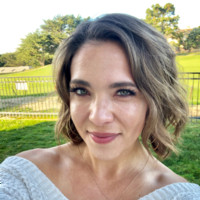 CME Science Employee Amanda Russell's profile photo
