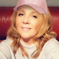 Almor Group Employee Debbie White's profile photo