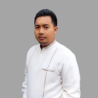Nur P. Email