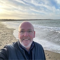Peter Jochems Email