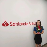SANTANDER SELECT Employee Andressa Cavaler's profile photo