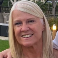 Vivienne Davis Email
