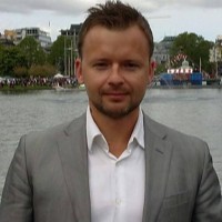 Dogfinance.com Employee Vincent Batoni's profile photo