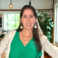 Silvia Núñez Gutiérrez Email