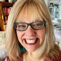 Patty Gravatte Email & Phone Number