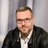 Daniel Schier Email