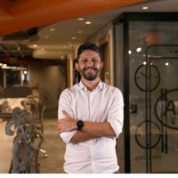 Loovi Employee Tiago Silva's profile photo