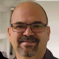 Roberto Ruiz Email