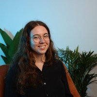 Helena Pilih Email