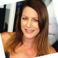 Leslie Ryan Email & Phone Number