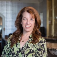 Lisa Suennen Email & Phone Number