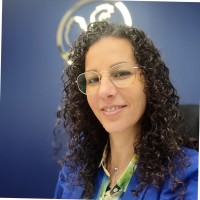 Or en Cash Employee Julie Garcia's profile photo
