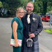 Jamie Oliphant Email & Phone Number
