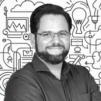 Strategyzer Employee Luis Oreamuno's profile photo