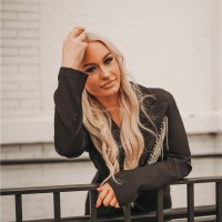 Zoe Werner Email & Phone Number