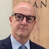 Camiel de Vries Email & Phone Number