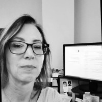 Ellen Marks Email & Phone Number