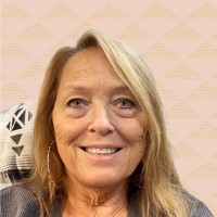 Betty Dean Email