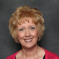 Smile Dental Employee Debbie Powell's profile photo