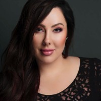 Makeup Geek Employee Marlena Stell's profile photo