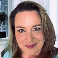 Michelle Reynolds-Jablonski Email & Phone Number