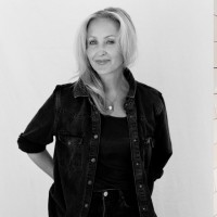Maja Berg Email