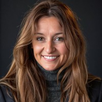 Cristina López Fernández Email