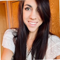 Taylor Ellis Email & Phone Number