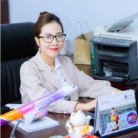 Thu Nguyen Email