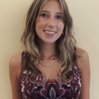 LOFT Employee Tara Lyons's profile photo