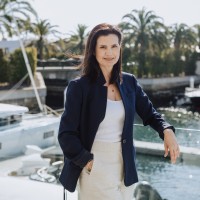 Private Client Group Employee Karla Stagman's profile photo