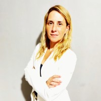 Beatriz Leite Email