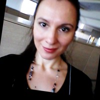 Lana Stamenković Email