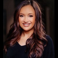 Vista Village Employee Lexi Rogers's profile photo