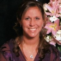 Kelly Chromek Email & Phone Number