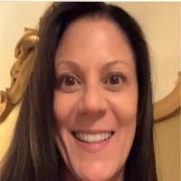 Smile Brands Inc. Employee Kimberly Lund's profile photo