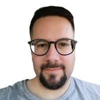 Lukáš Kos Email