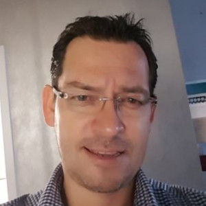 Igor L. Zelaya Email