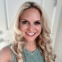 Kelly Nixon Email & Phone Number