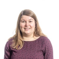 Dora Baveghems Email