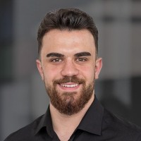 Berke Öz Email