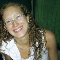 Ma. Lucrecia Albornoz Email