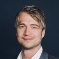 Niklas Büsing Email
