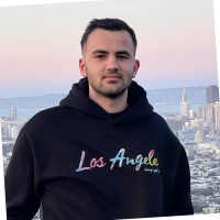 Knot Employee Enea Kllomollari's profile photo