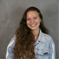 Dermage Employee Elen Ferreira's profile photo