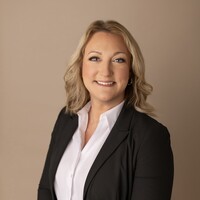 CBRE Global Workplace Solutions (GWS) Employee Anna Maier's profile photo